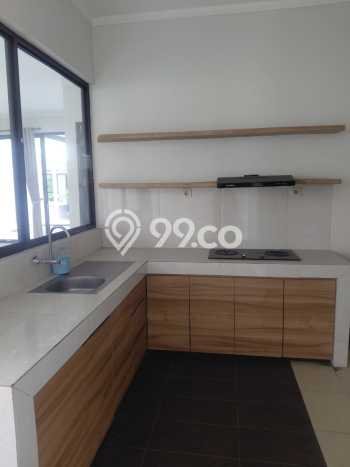 Dijual Rumah Luas Elegan Dengan View Cantik di Sektor 7-Bintaro, Tangerang Selatan Dijual Rumah Luas Elegan Dengan View Cantik di Sektor 7-Bintaro, Tangerang Selatan