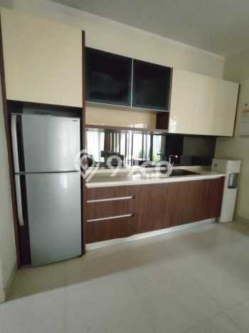 Rumah Luxury Modern Tanpa Renovasi di Bintaro Tangerang Selatan Rumah Luxury Modern Tanpa Renovasi di Bintaro Tangerang Selatan