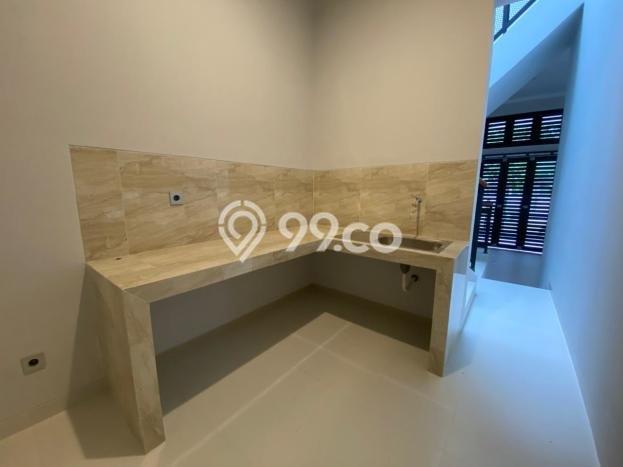 Hunian Mewah LB 390m2 Siap Pakai Desain Elegan di Sektor 9-Bintaro, Tangerang Selatan Hunian Mewah LB 390m2 Siap Pakai Desain Elegan di Sektor 9-Bintaro, Tangerang Selatan