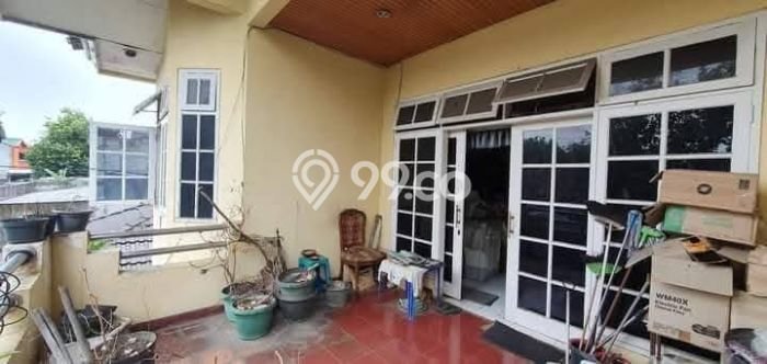 Rumah Luxury Modern Tanpa Renovasi di Kemanggisan Jakarta Barat Rumah Luxury Modern Tanpa Renovasi di Kemanggisan Jakarta Barat