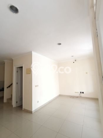 Jual Rumah Strategis Bagus Punya 4 KT di Cipondoh Tangerang SHM Jual Rumah Strategis Bagus Punya 4 KT di Cipondoh Tangerang SHM