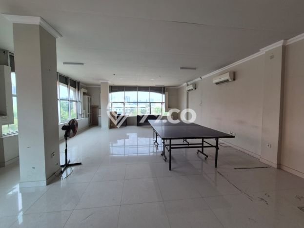 Ruko Dijual di Prime Area Jakarta Utara Luas 425m2 Ruko Dijual di Prime Area Jakarta Utara Luas 425m2