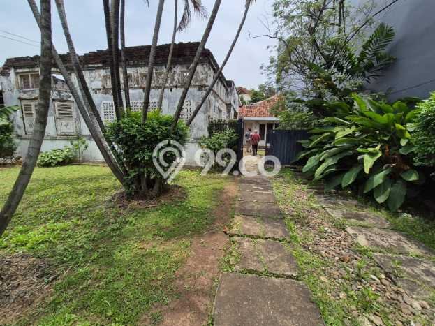 Dijual Rumah Premium dengan Fasilitas Sekitar Komplit di Menteng, Jakarta Pusat Dijual Rumah Premium dengan Fasilitas Sekitar Komplit di Menteng, Jakarta Pusat