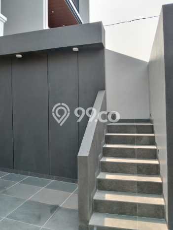 Jual Rumah Luas Elegan Dengan View Cantik di Sunter, Jakarta Utara Jual Rumah Luas Elegan Dengan View Cantik di Sunter, Jakarta Utara