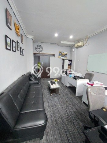 Dijual Ruko di , Luas 225m2m², Lokasi Premium Dijual Ruko di , Luas 225m2m², Lokasi Premium