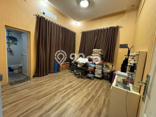 Disewakan! Rumah 4 Kamar Tidur &
2 Kamar Mandi di Cipete, Jakarta Selatan Disewakan! Rumah 4 Kamar Tidur &
2 Kamar Mandi di Cipete, Jakarta Selatan