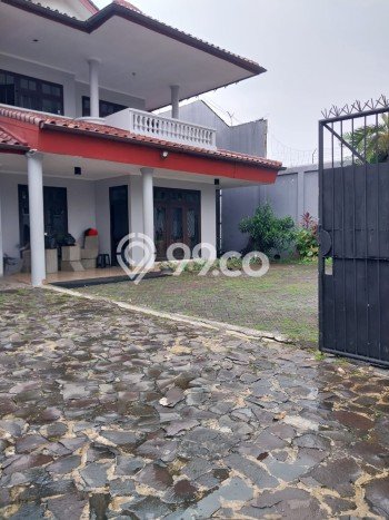 Lokasi terbaik! Rumah siap huni disewakan di Cilandak LB 500m2 Lokasi terbaik! Rumah siap huni disewakan di Cilandak LB 500m2