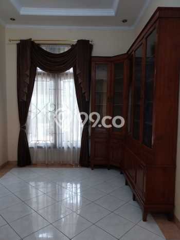 Rumah Kontrakan Jakarta Selatan LT 377m2 LB 250m2 Kawasan Cipete Rumah Kontrakan Jakarta Selatan LT 377m2 LB 250m2 Kawasan Cipete