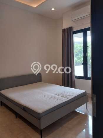 Disewakan Rumah Strategis di Kemang LT 450m2 / LB 500m2 Kondisi Bagus Disewakan Rumah Strategis di Kemang LT 450m2 / LB 500m2 Kondisi Bagus