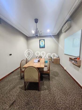 Rumah Luxury Modern Tanpa Renovasi di Permata Hijau Jakarta Selatan Rumah Luxury Modern Tanpa Renovasi di Permata Hijau Jakarta Selatan