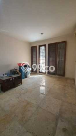 Hunian Elit LB 540m2 Siap Pakai Desain Elegan di Kemang, Jakarta Selatan Hunian Elit LB 540m2 Siap Pakai Desain Elegan di Kemang, Jakarta Selatan