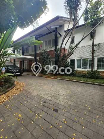 Disewakan Segera Rumah Kondisi Bagus di Kawasan Kebayoran Baru, Jakarta Selatan Disewakan Segera Rumah Kondisi Bagus di Kawasan Kebayoran Baru, Jakarta Selatan