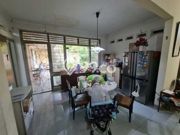 Rumah Elit Modern Siap Huni di Cawang Jakarta Timur Rumah Elit Modern Siap Huni di Cawang Jakarta Timur