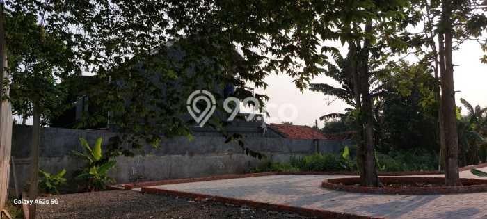 Lahan Strategis di Cisauk Tangerang Disewakan dengan Luas 2100m2 Lahan Strategis di Cisauk Tangerang Disewakan dengan Luas 2100m2