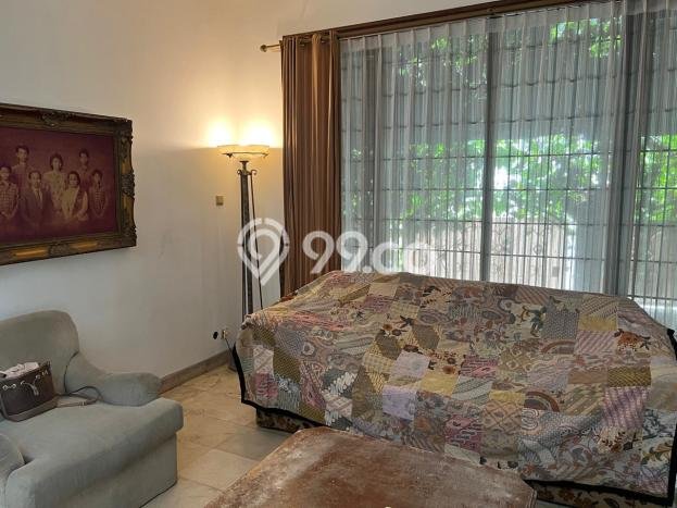 Ready to Use! Premium House LT 278m2 Desain Elegan di Tomang Ready to Use! Premium House LT 278m2 Desain Elegan di Tomang