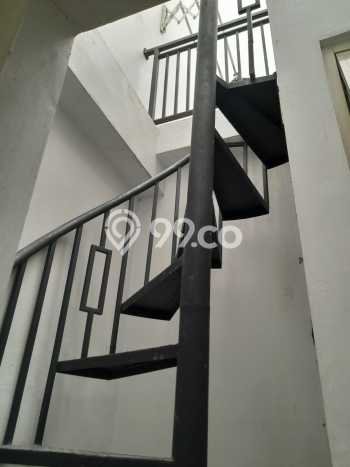 Rumah area BSD, Tangerang, Luas 120m² Bangunan 280m² - INVESTASI TERBAIK! Rumah area BSD, Tangerang, Luas 120m² Bangunan 280m² - INVESTASI TERBAIK!
