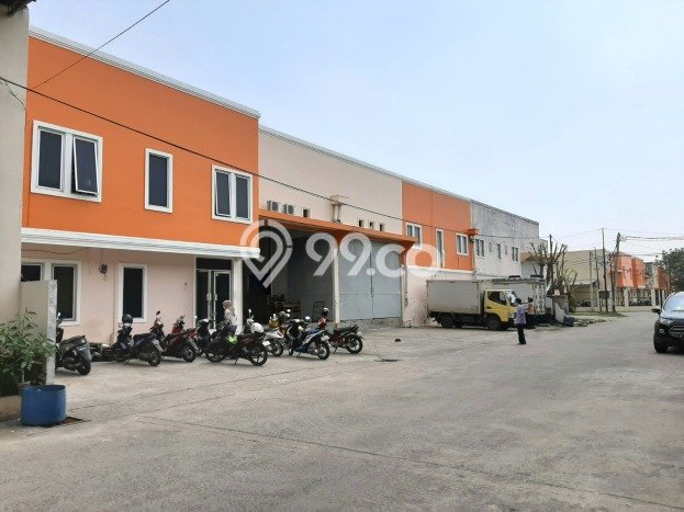 Gudang Dijual di Prime Area Tangerang Luas 350m2 Gudang Dijual di Prime Area Tangerang Luas 350m2