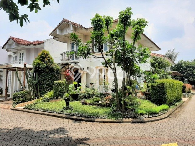 Hunian Elit LB 175m2 Siap Pakai Desain Elegan di BSD Taman Provence, Tangerang Hunian Elit LB 175m2 Siap Pakai Desain Elegan di BSD Taman Provence, Tangerang