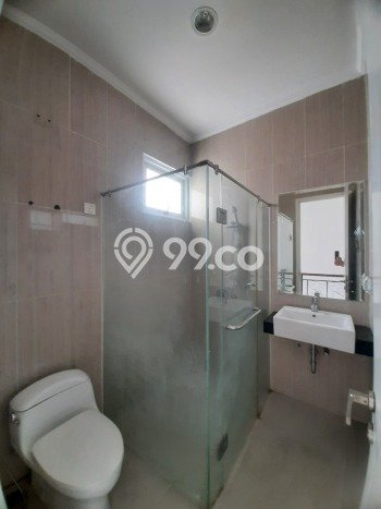 Rumah Elit Modern Tanpa Renovasi di BSD Green Wich Tangerang Rumah Elit Modern Tanpa Renovasi di BSD Green Wich Tangerang