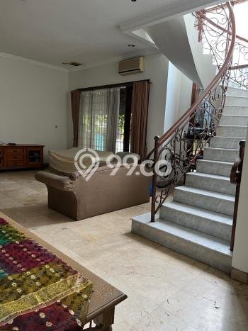 Ready to Use! Premium House LT 278m2 Desain Elegan di Tomang Ready to Use! Premium House LT 278m2 Desain Elegan di Tomang