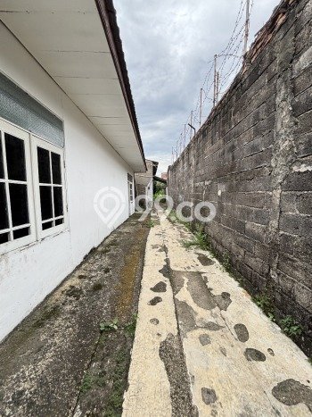 Ruko Komersial Dijual di Ciputat Tangerang Selatan LT 2400m2 & LB 2000m2 Ruko Komersial Dijual di Ciputat Tangerang Selatan LT 2400m2 & LB 2000m2