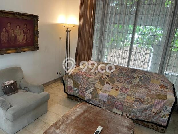 Ready to Use! Premium House LT 278m2 Desain Elegan di Tomang Ready to Use! Premium House LT 278m2 Desain Elegan di Tomang