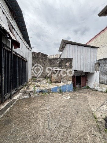 Ruko Komersial Dijual di Ciputat Tangerang Selatan LT 2400m2 & LB 2000m2 Ruko Komersial Dijual di Ciputat Tangerang Selatan LT 2400m2 & LB 2000m2