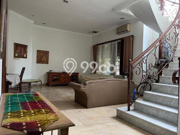 Ready to Use! Premium House LT 278m2 Desain Elegan di Tomang Ready to Use! Premium House LT 278m2 Desain Elegan di Tomang