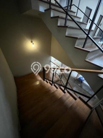 Unit Kost Dijual di Tangerang Spesifikasi 21 Kamar Tidur dan Area Strategis Unit Kost Dijual di Tangerang Spesifikasi 21 Kamar Tidur dan Area Strategis