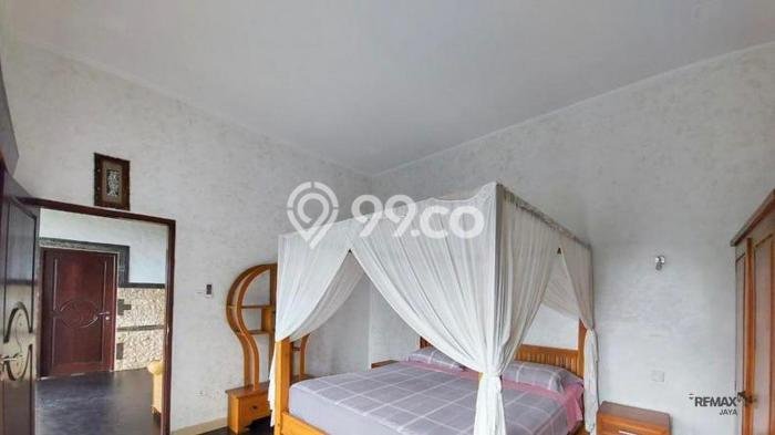 LOKASI TERBAIK! Vila Kawasan , Area 350m2m², Area Strategis dengan jalan bagus LOKASI TERBAIK! Vila Kawasan , Area 350m2m², Area Strategis dengan jalan bagus