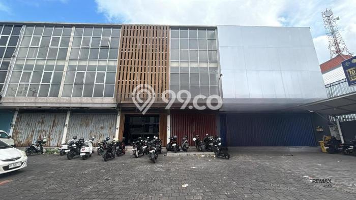 Ruko Dijual di Denpasar Barat LT 142m2, LB 290m2 untuk Investasi Ruko Dijual di Denpasar Barat LT 142m2, LB 290m2 untuk Investasi