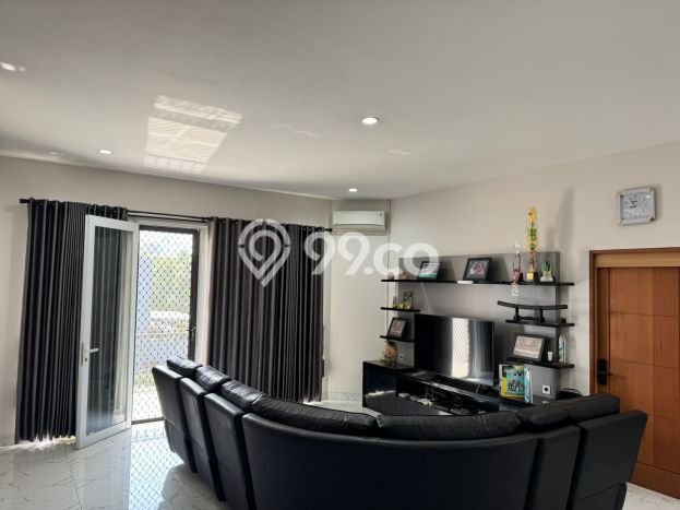 HOT LISTING! Rumah Siap Huni lokasi Tangerang Kota, Tangerang, LT 144m² LB 175m² HOT LISTING! Rumah Siap Huni lokasi Tangerang Kota, Tangerang, LT 144m² LB 175m²