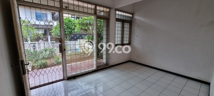 Dijual Cepat Rumah Siap Huni LT 180m2 LB 130m2 di Tangerang Cocok untuk Hunian Dijual Cepat Rumah Siap Huni LT 180m2 LB 130m2 di Tangerang Cocok untuk Hunian