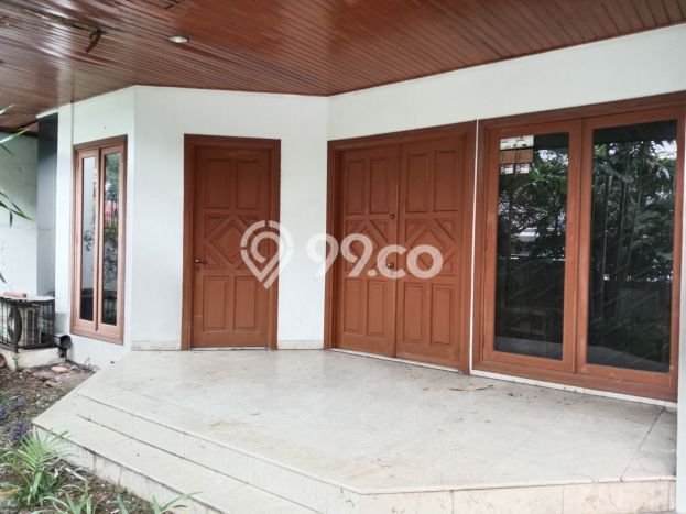 Jual Rumah Mewah Elegan Dengan View Cantik di Tomang, Jakarta Barat Jual Rumah Mewah Elegan Dengan View Cantik di Tomang, Jakarta Barat