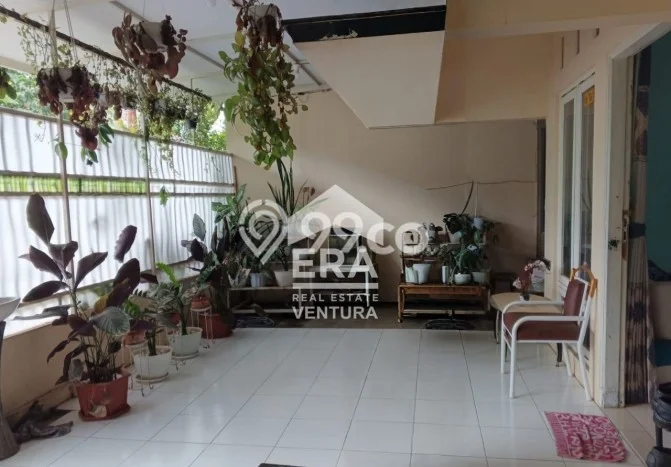 Jual Rumah Bagus Siap Huni LB 100m2 di Pakis, Malang Jual Rumah Bagus Siap Huni LB 100m2 di Pakis, Malang