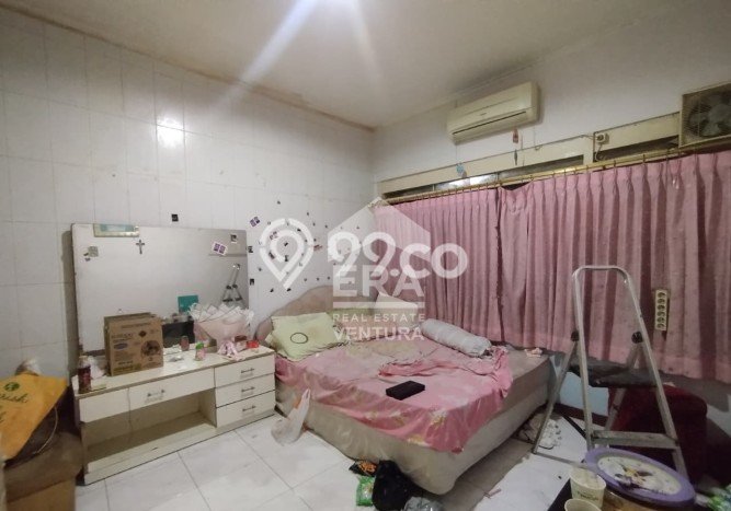 Ruko di Malang Kota, Luas 237m2m², Pusat Komersial, Jalan Utama Ruko di Malang Kota, Luas 237m2m², Pusat Komersial, Jalan Utama