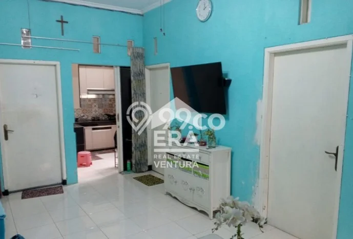 Jual Rumah Bagus Siap Huni LB 100m2 di Pakis, Malang Jual Rumah Bagus Siap Huni LB 100m2 di Pakis, Malang