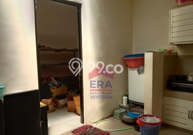 Rumah Luas Asri 4 KT Siap Pakai di Bandulan Malang Rumah Luas Asri 4 KT Siap Pakai di Bandulan Malang