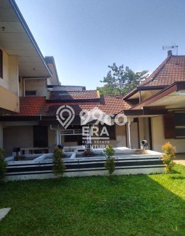 Rumah Disewakan Malang LT 680m2 LB 400m2 Area Malang Kota Rumah Disewakan Malang LT 680m2 LB 400m2 Area Malang Kota