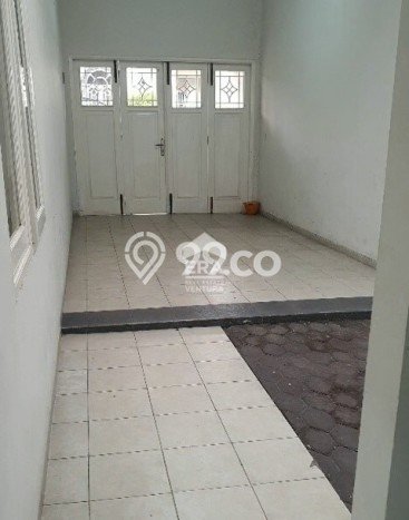 Rumah Kontrakan Malang LT 200m2 LB 150m2 Kawasan Dieng Rumah Kontrakan Malang LT 200m2 LB 150m2 Kawasan Dieng