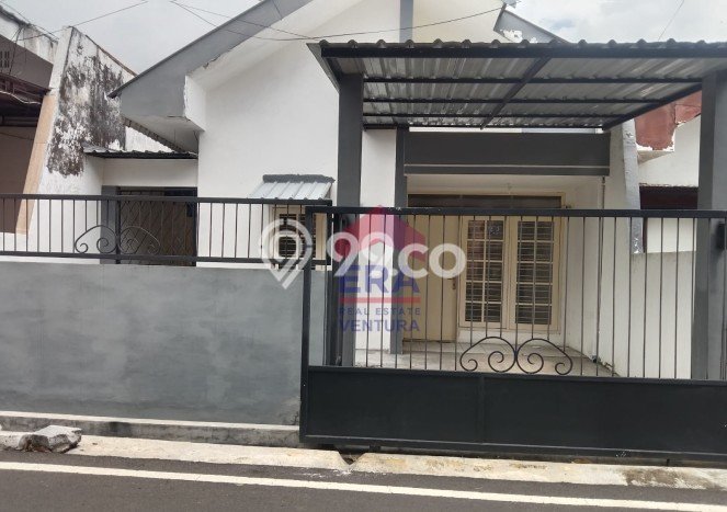For Sale Hunian Rumah Terawat 2 KT di Tidar, Malang For Sale Hunian Rumah Terawat 2 KT di Tidar, Malang