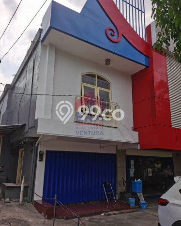 Ruko disewakan di Blimbing Malang dengan luas bangunan 130m2 Ruko disewakan di Blimbing Malang dengan luas bangunan 130m2