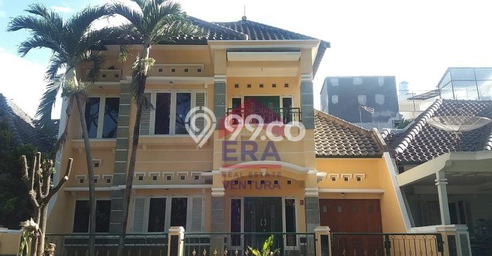 Hunian Elit LB 279m2 Siap Huni Desain Elegan di Permata Jingga, Malang Hunian Elit LB 279m2 Siap Huni Desain Elegan di Permata Jingga, Malang