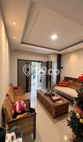 Hunian Mewah LB 100m2 Siap Pakai Desain Elegan di Dieng, Malang Hunian Mewah LB 100m2 Siap Pakai Desain Elegan di Dieng, Malang
