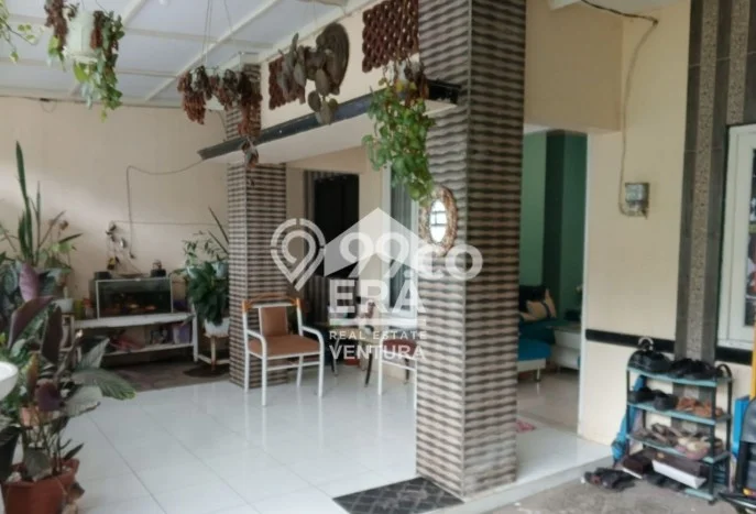 Jual Rumah Bagus Siap Huni LB 100m2 di Pakis, Malang Jual Rumah Bagus Siap Huni LB 100m2 di Pakis, Malang