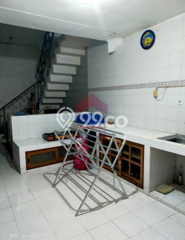 Sewa Rumah Murah di Dieng Malang dengan 4 Kamar Tidur Sewa Rumah Murah di Dieng Malang dengan 4 Kamar Tidur