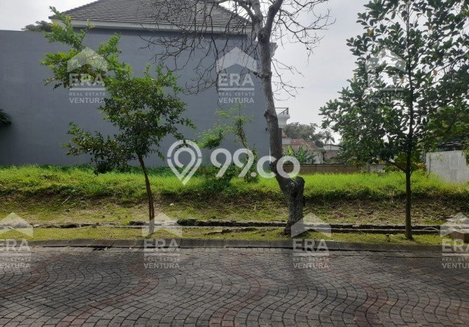 Tanah Kavling Dijual di Malang dengan Spesifikasi 304m2 Tanah Kavling Dijual di Malang dengan Spesifikasi 304m2