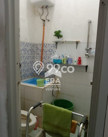 Rumah Modern 2 KT LT 139m2 di Bandulan Rumah Modern 2 KT LT 139m2 di Bandulan