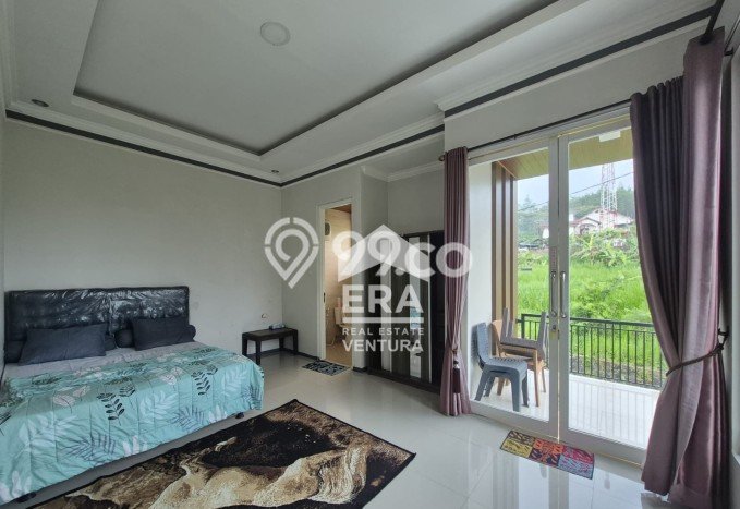 Vila Kawasan Batu, Ukuran 236m2m², Akses ke beragam keperluan Vila Kawasan Batu, Ukuran 236m2m², Akses ke beragam keperluan