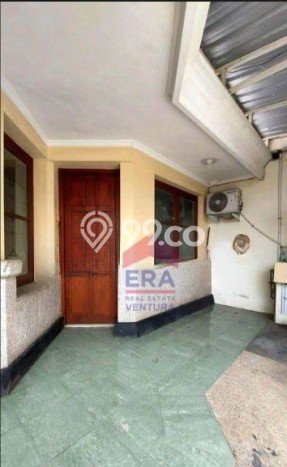 Rumah Sewa Malang LT 564m2 LB 350m2 Area Malang Kota Rumah Sewa Malang LT 564m2 LB 350m2 Area Malang Kota